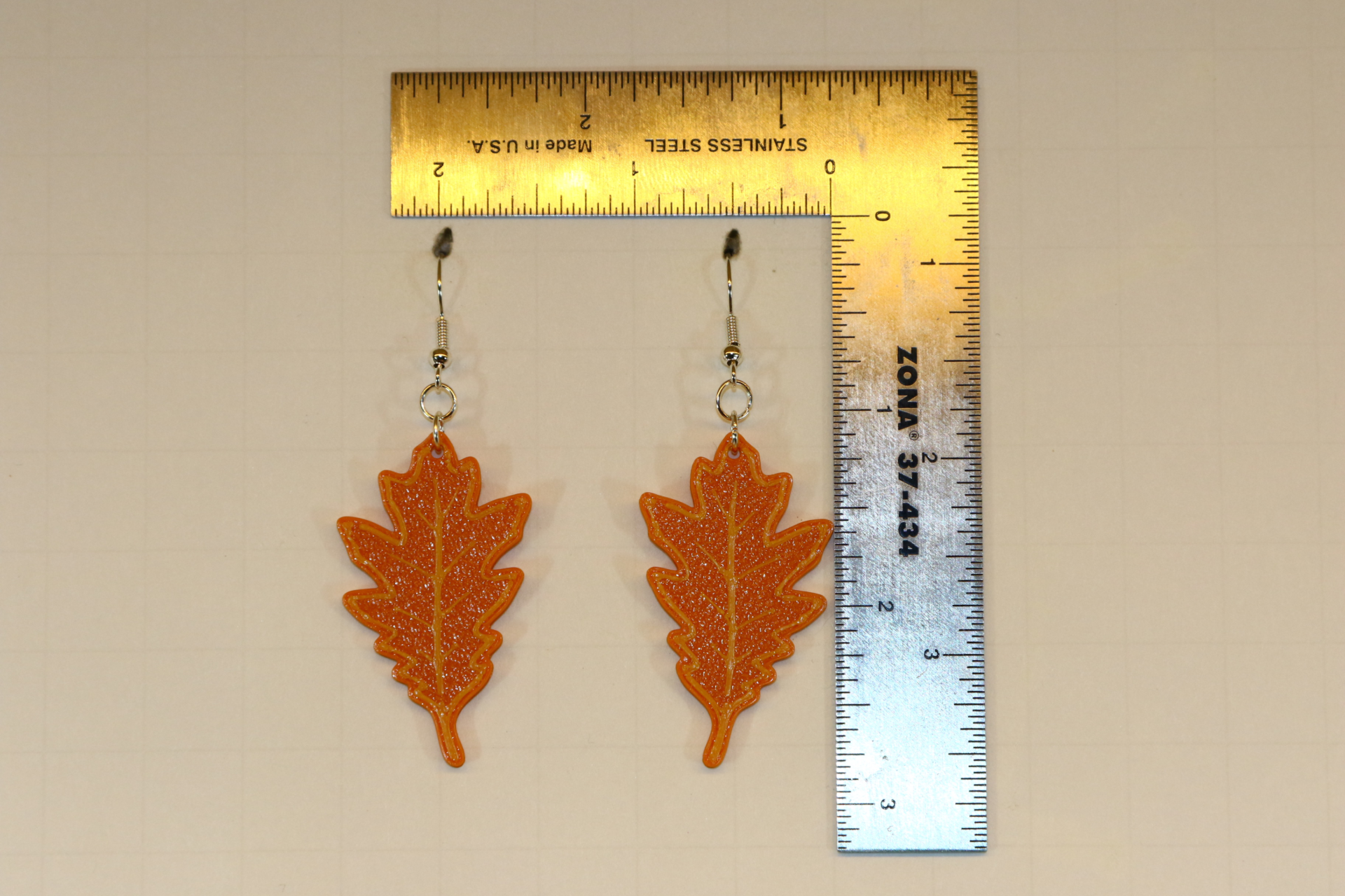 Autumn Oak Leaf Earrings – Fall Jewelry for Seasonal Outfits - Image 4