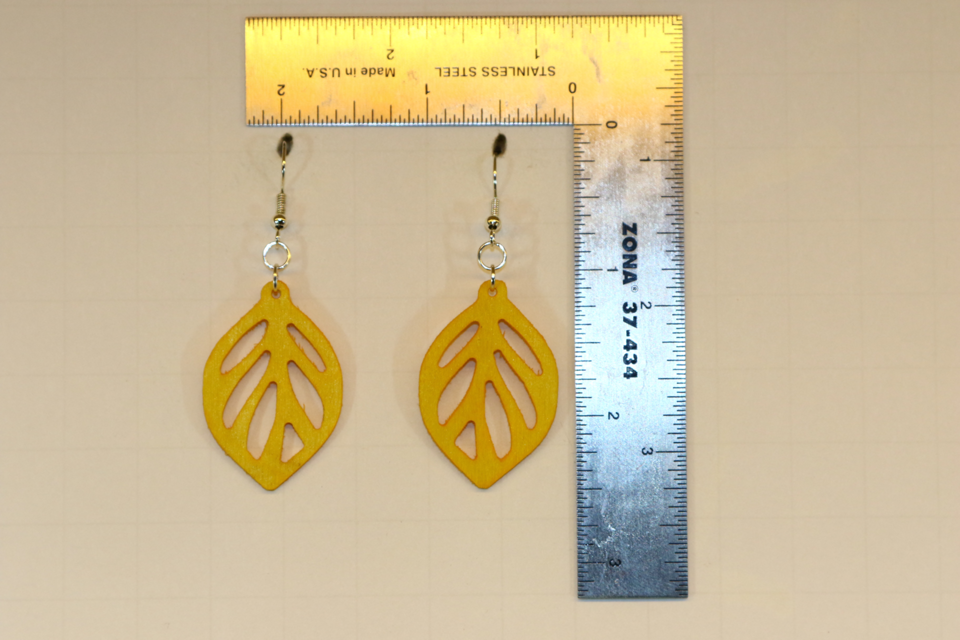 Wood Leaf Earrings – Nature-Inspired Jewelry for Everyday Wear - Image 3