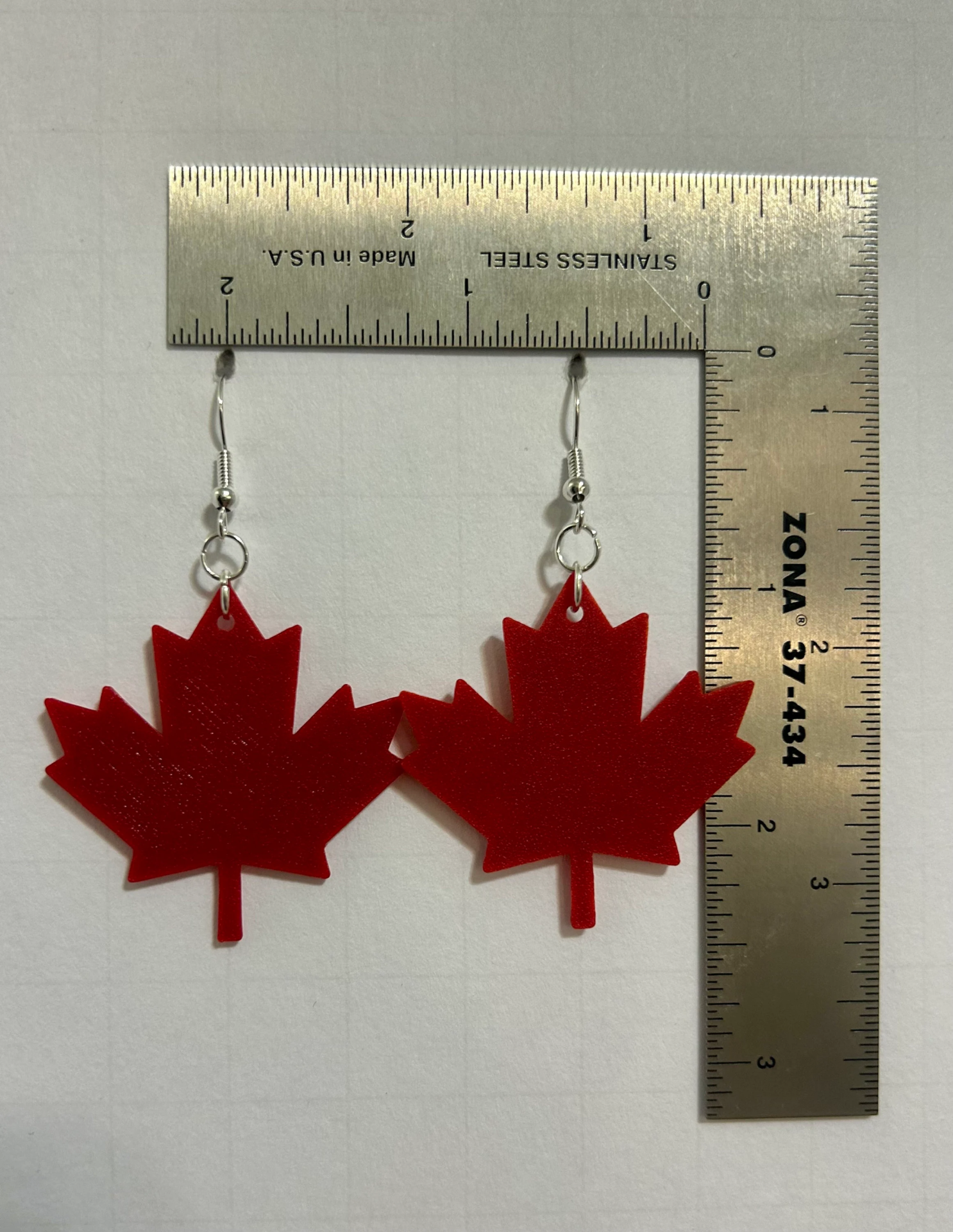 Maple Leaf Earrings – Autumn Jewelry for Fall Outfits - Image 3