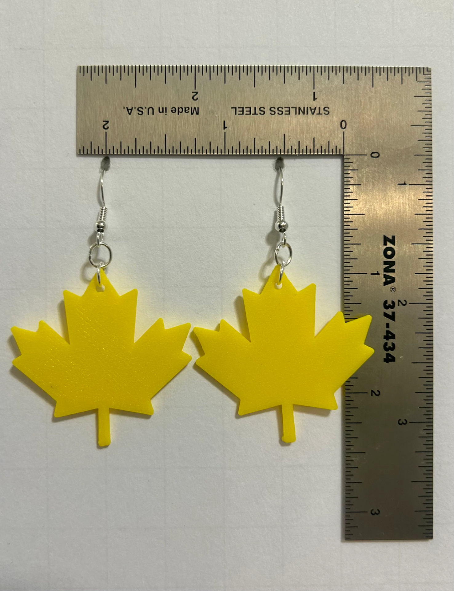 Maple Leaf Earrings – Autumn Jewelry for Fall Outfits - Image 2