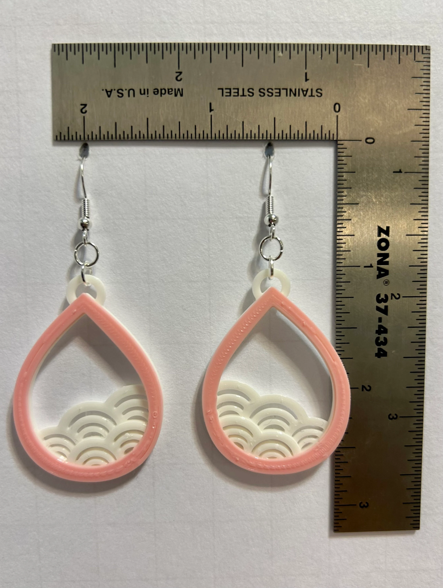 Wave Design Earrings – Ocean-Inspired Jewelry for Casual or Vacation Looks - Image 2
