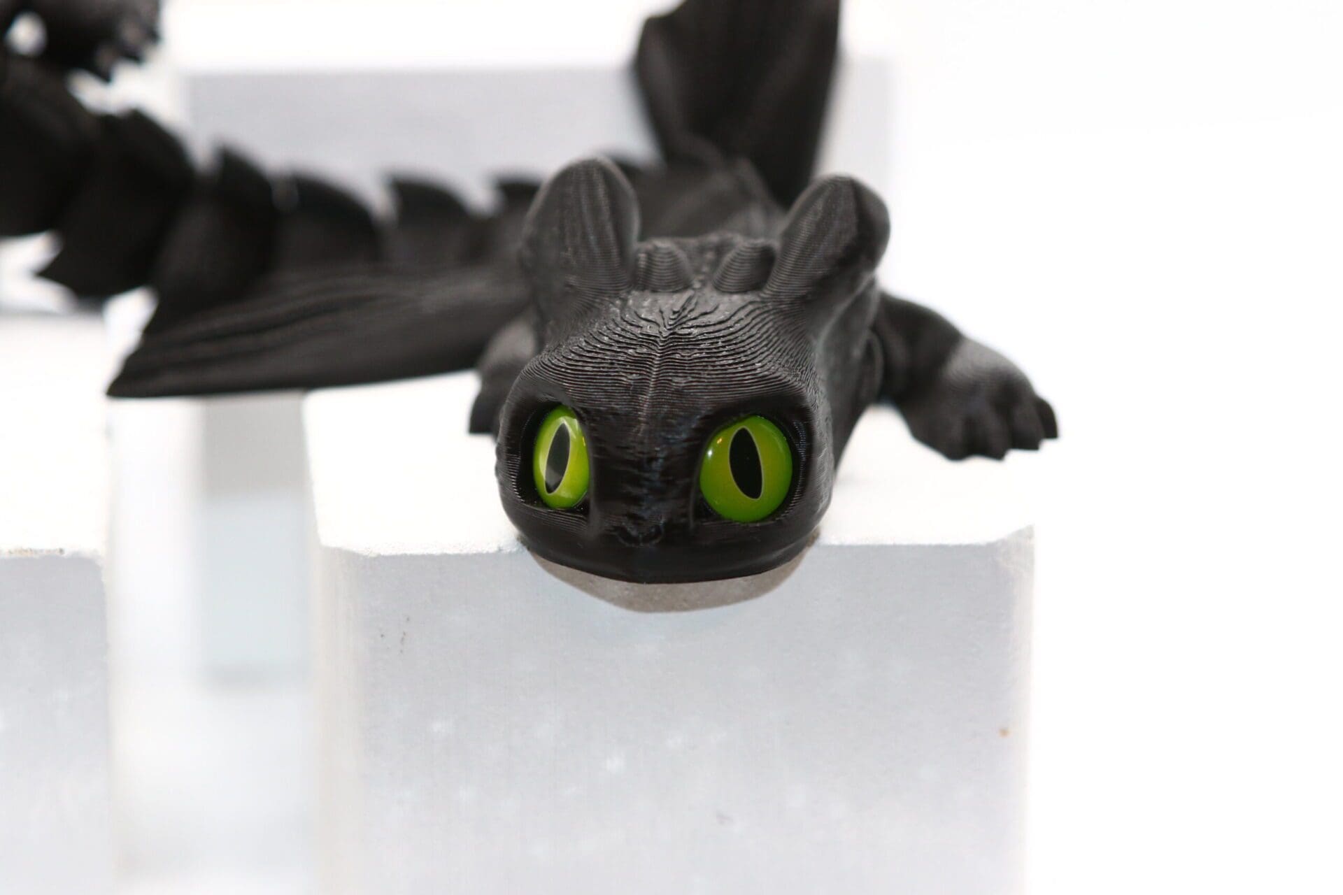 Night Fury Articulated Figureine - Image 6
