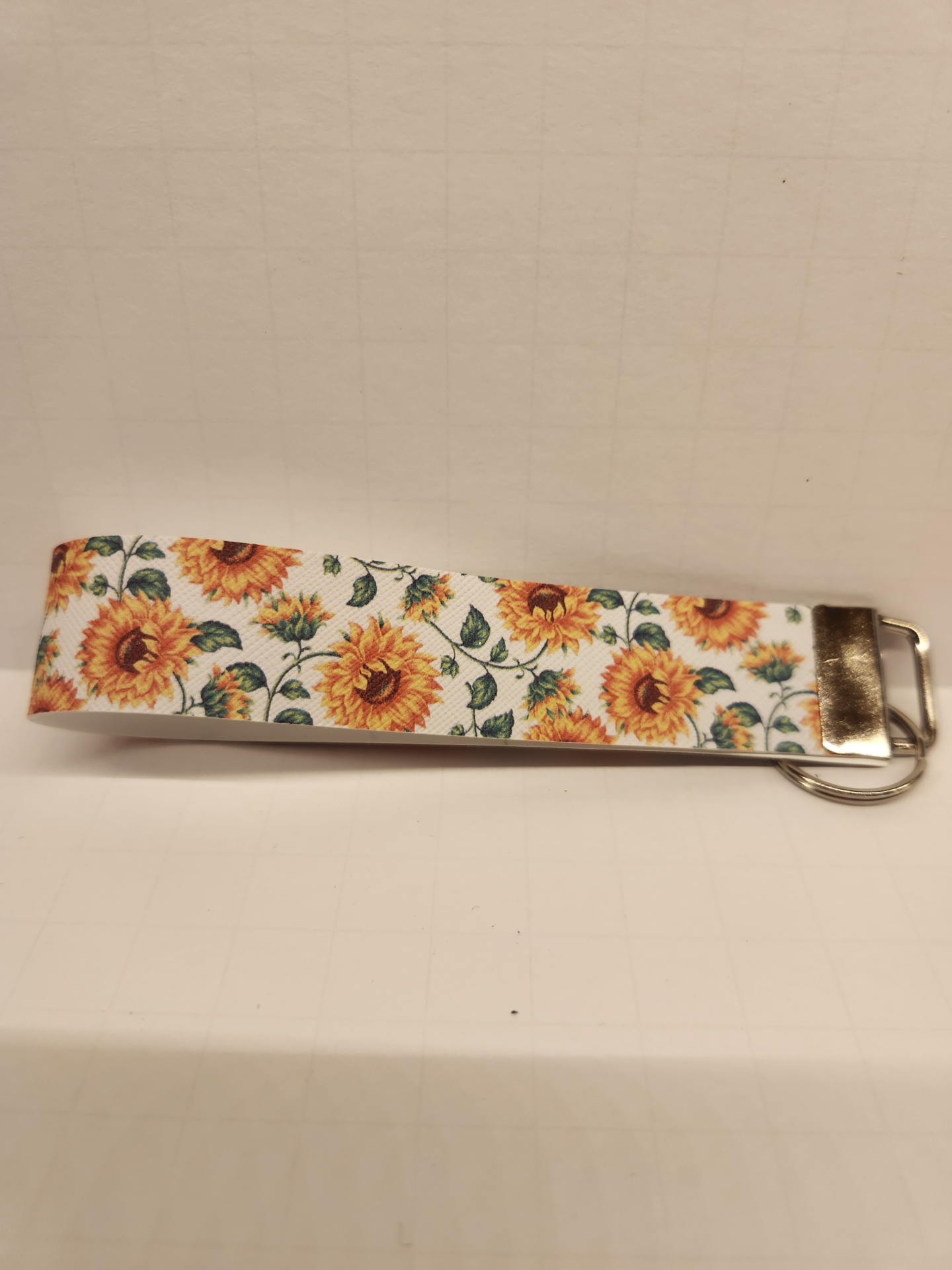 Floral Wristlet Keychain - Image 6
