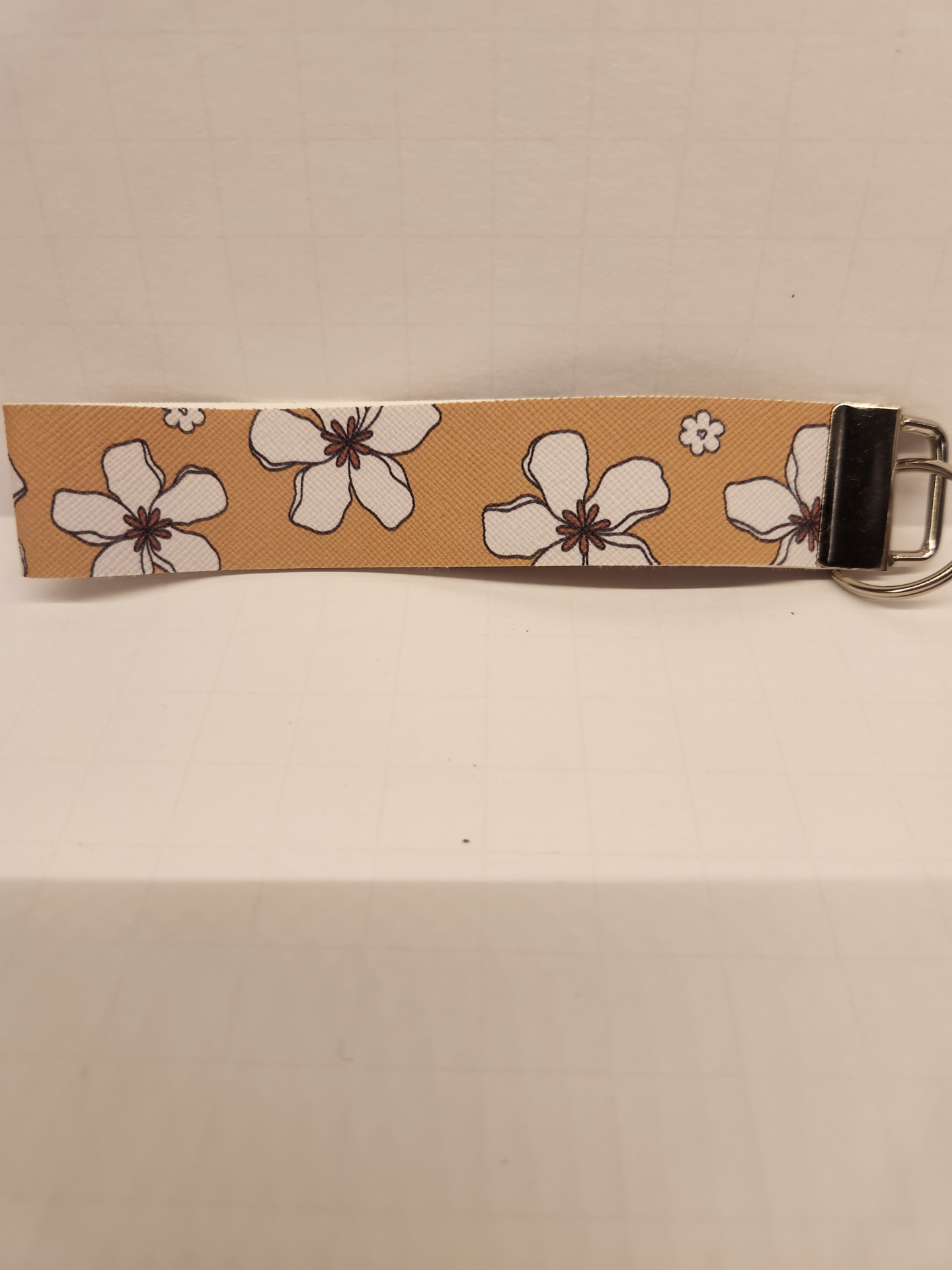 Floral Wristlet Keychain - Image 8