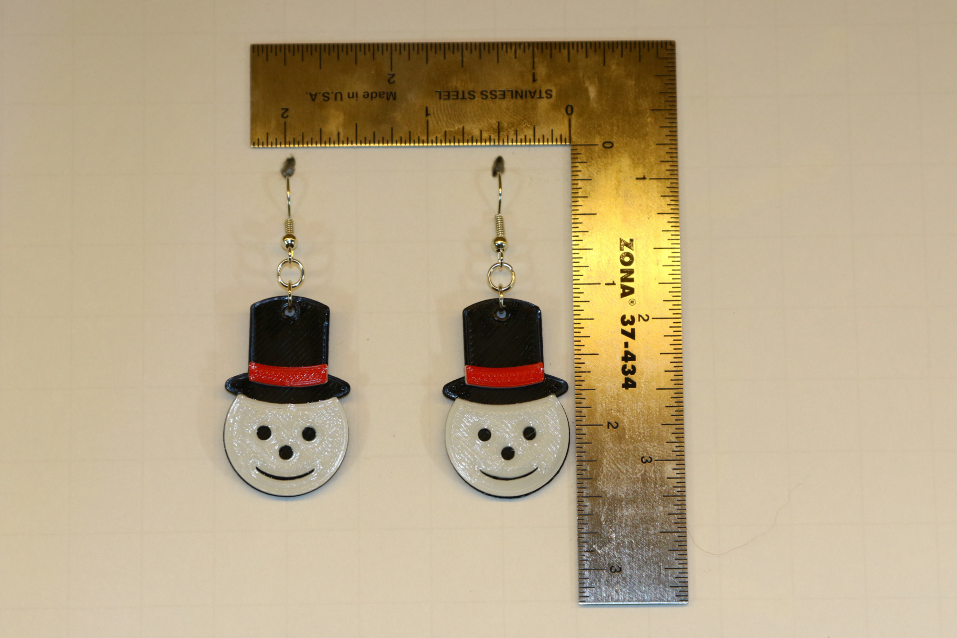 Snowman Face Earrings – Frosty Winter Jewelry - Image 2