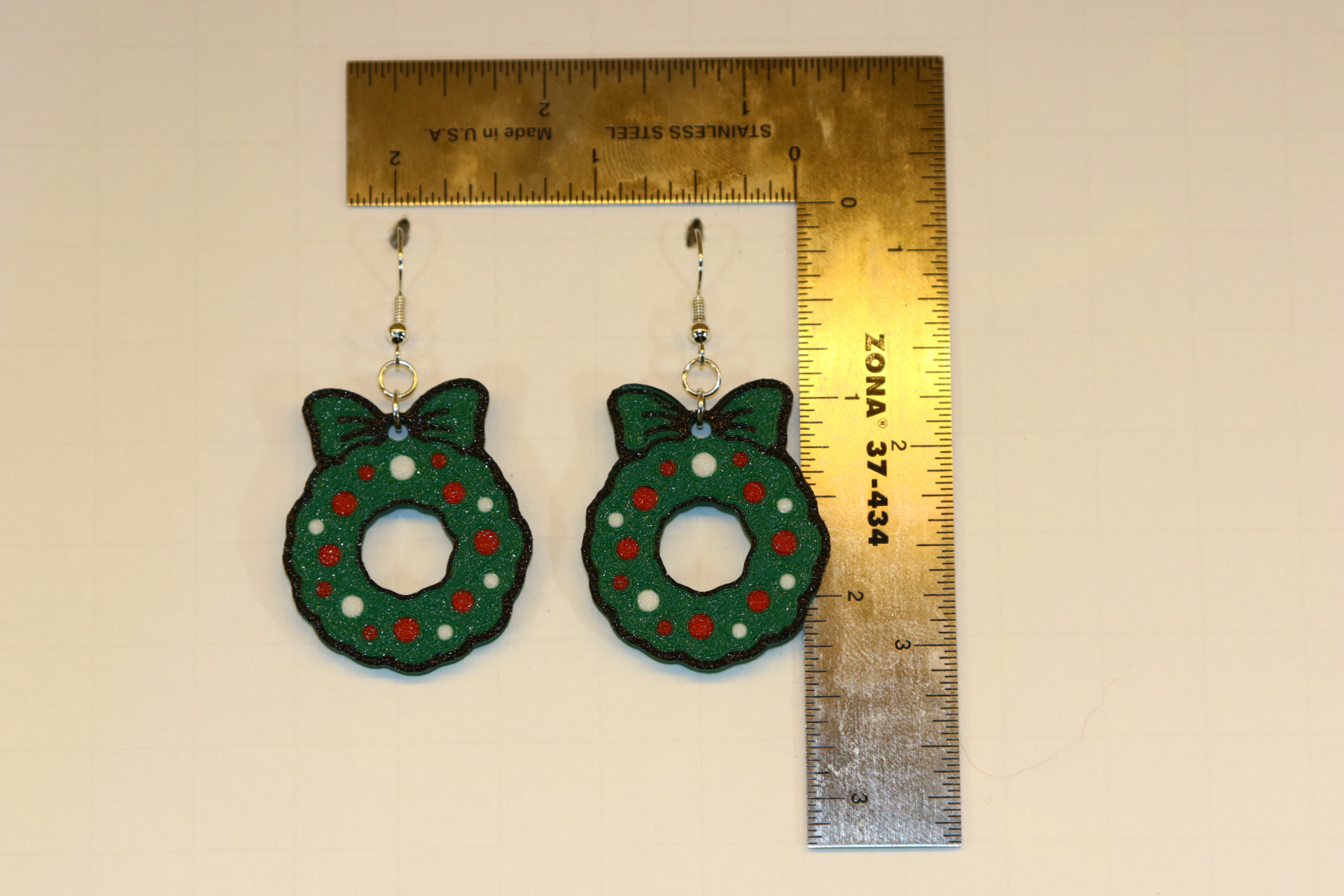 Christmas Wreath Earrings – Festive Statement Jewelry - Image 2