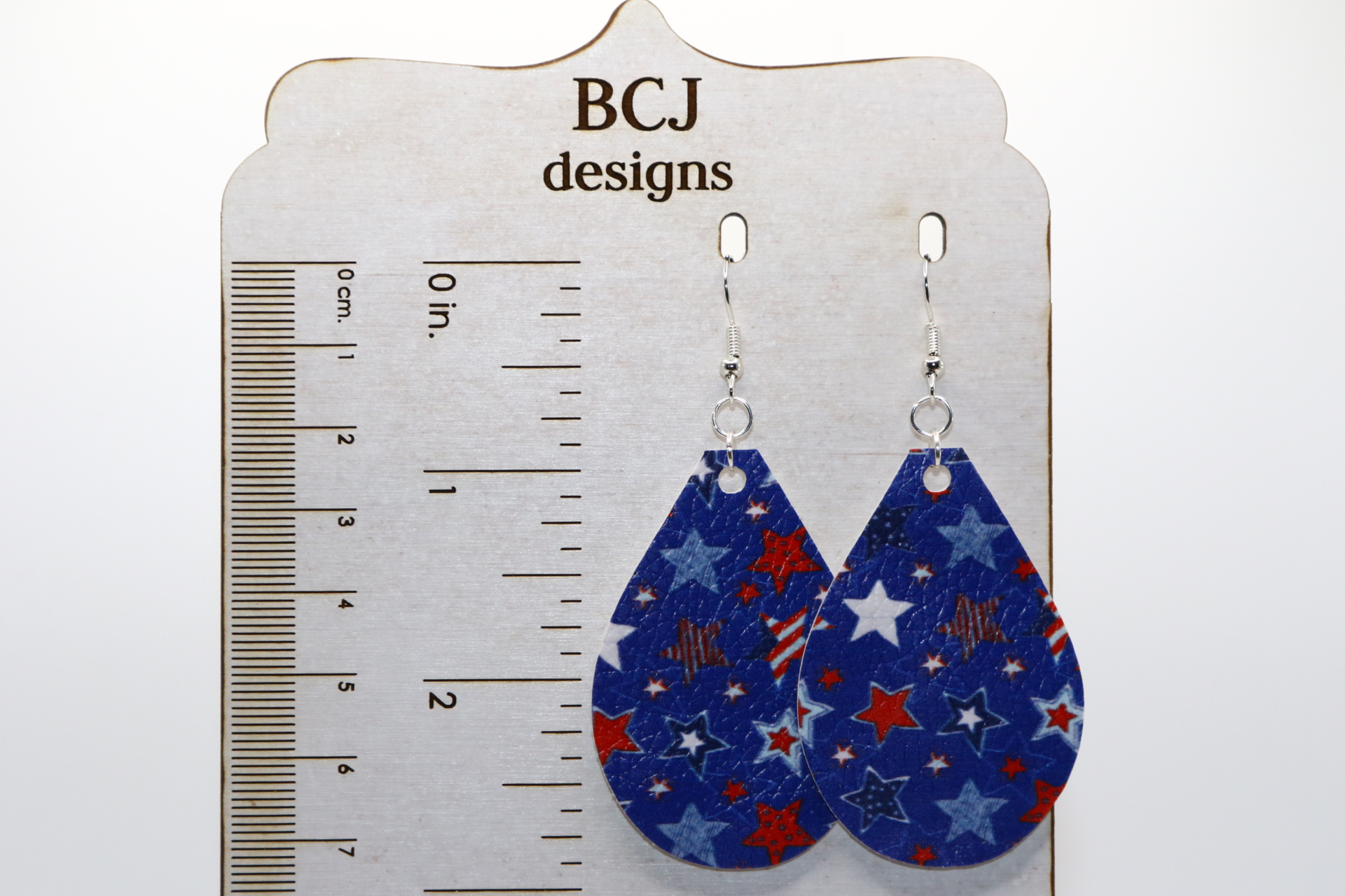 Star Pattern Earrings - Image 2