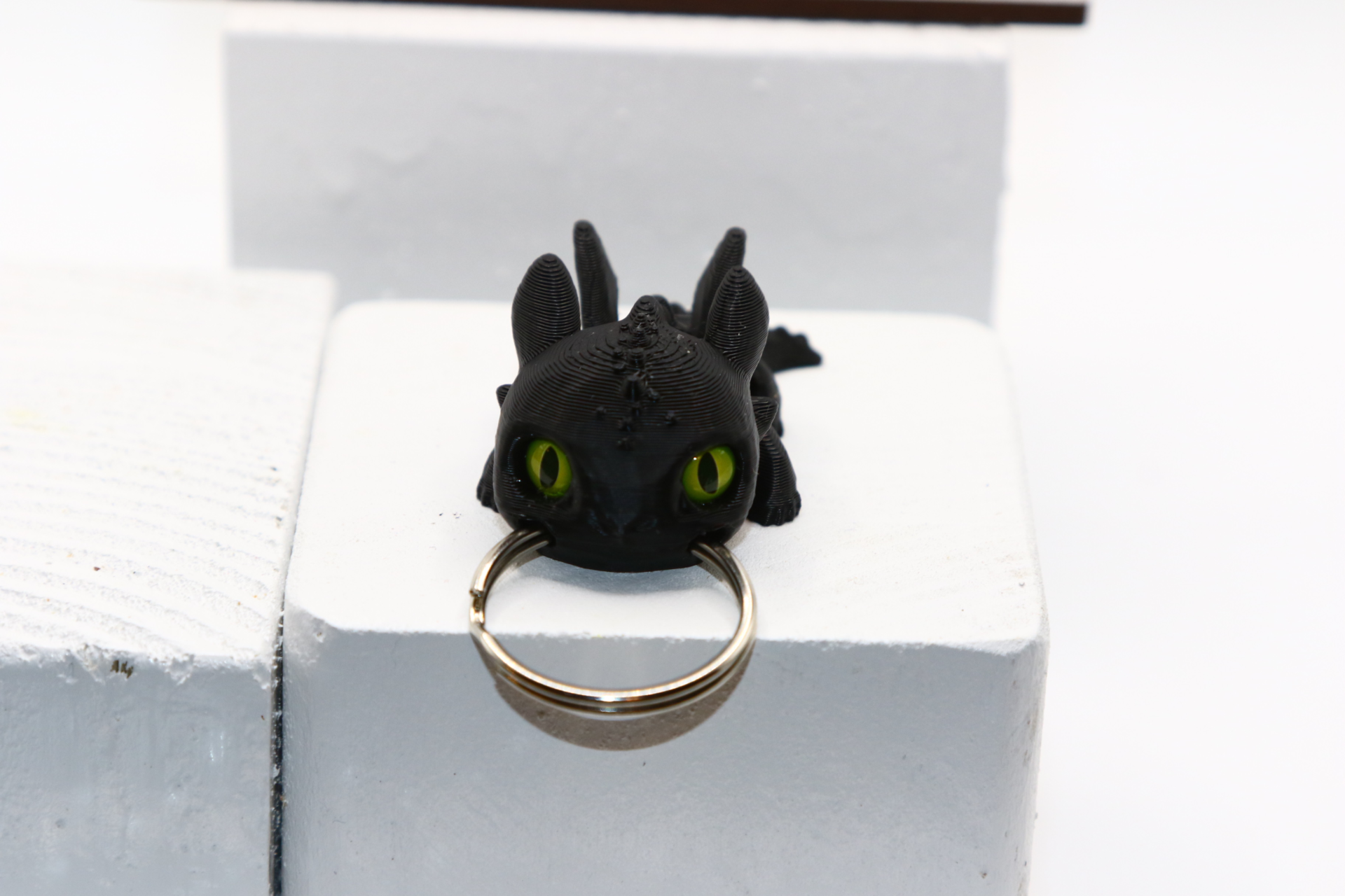 Night Fury Keychain - Image 3