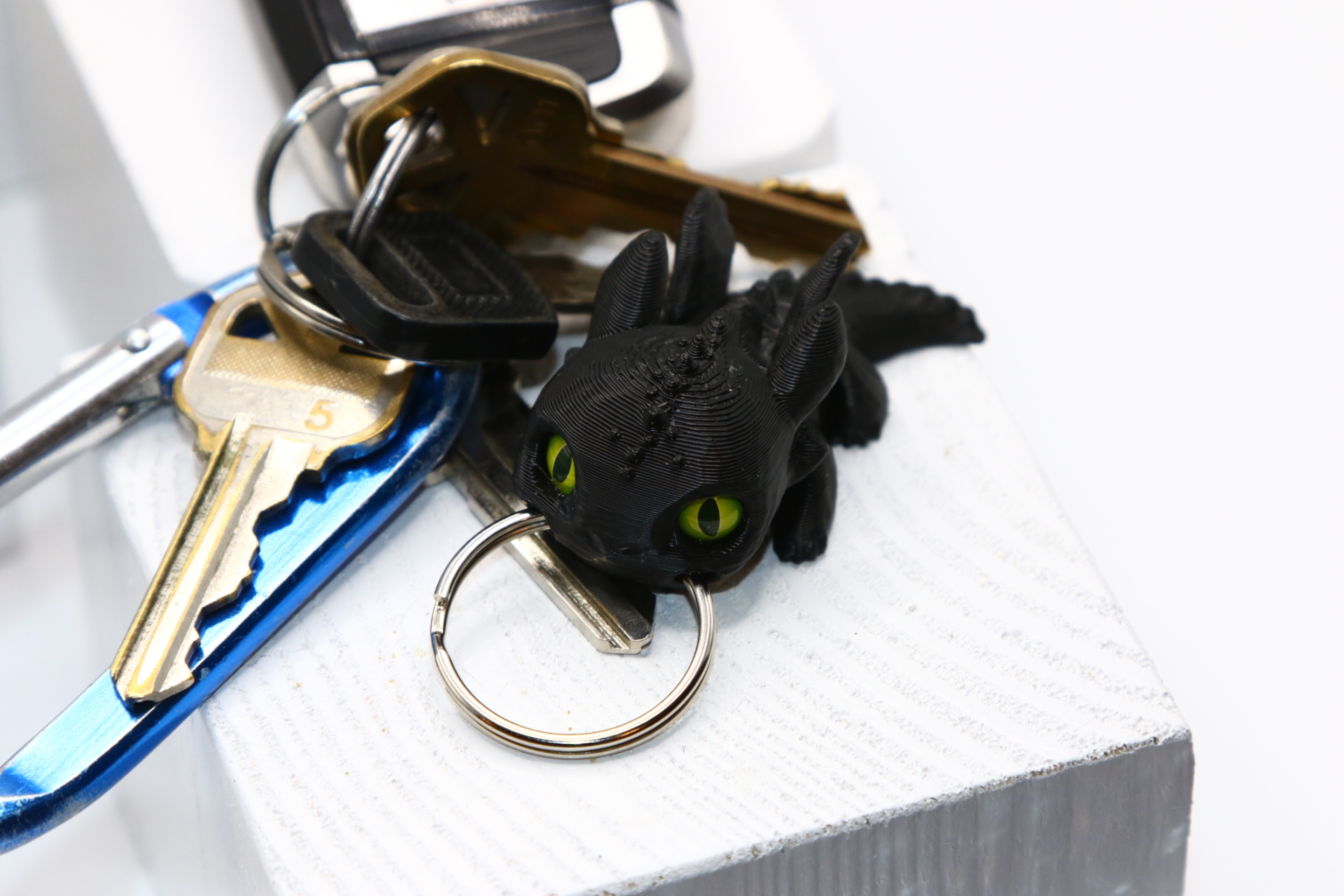 Night Fury Keychain - Image 5