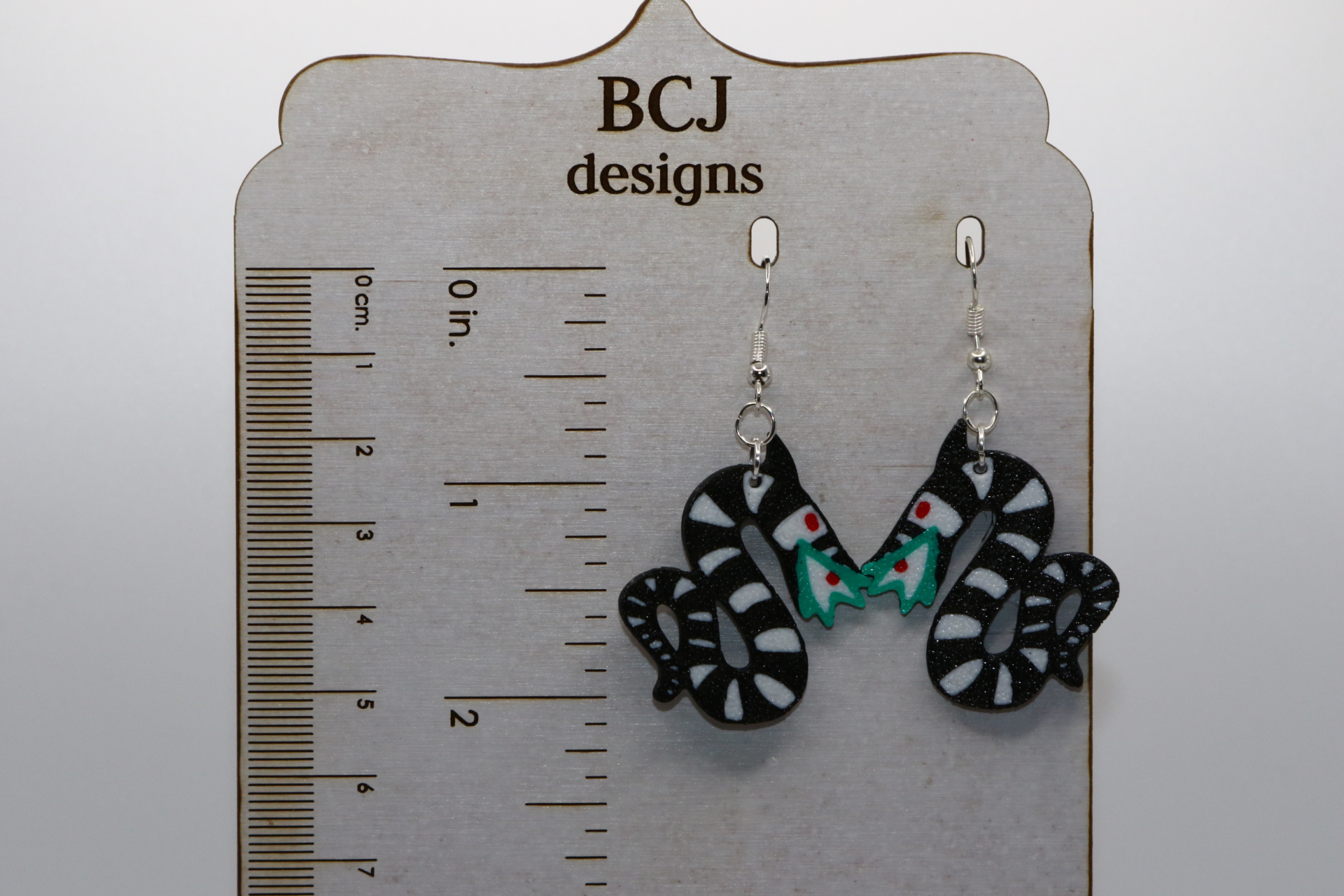 Sandworm Earrings – Beetlejuice Inspired Jewelry - Image 2
