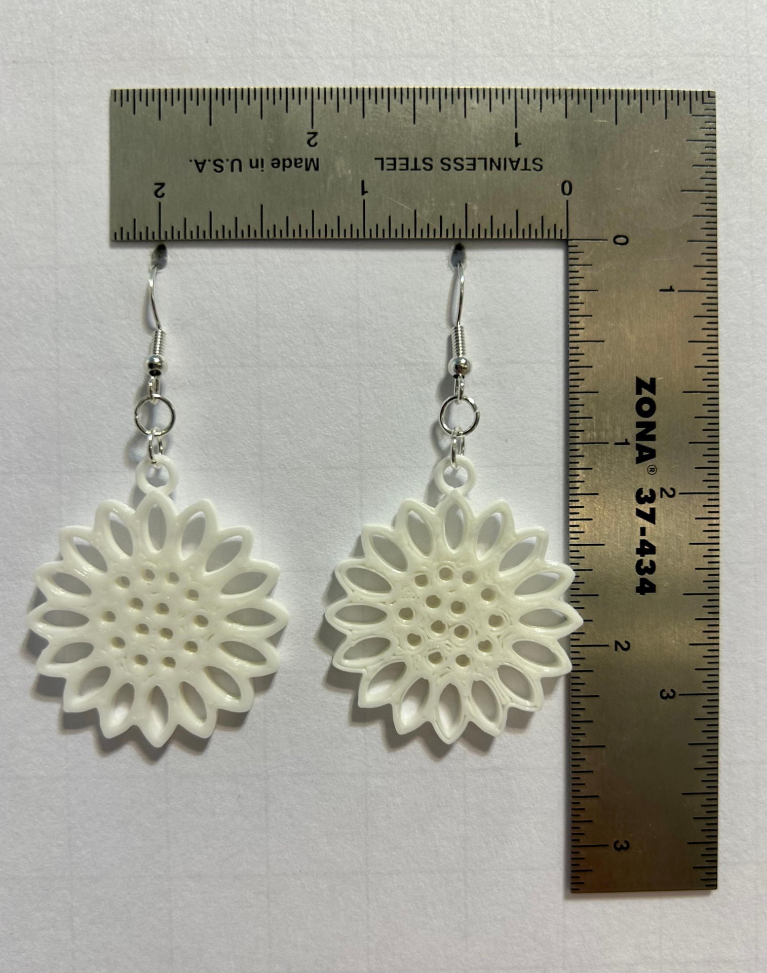 Daisy Earrings - Image 4